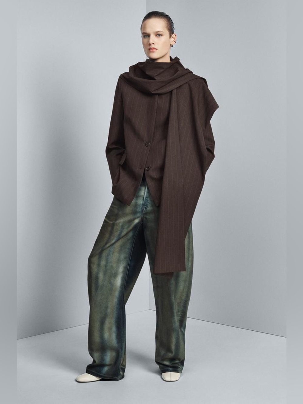 NWT. Zara ZW Collection Limited Edition Brown Blazer with Scarf Brown. Size M.